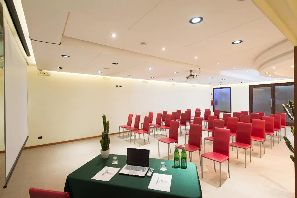 Conferences, As Hotel Cambiago, Milan