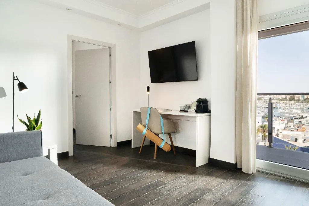 TOWNHOME WITH VIEWS Room, Innside Alicante Porta Maris, Costa Blanca