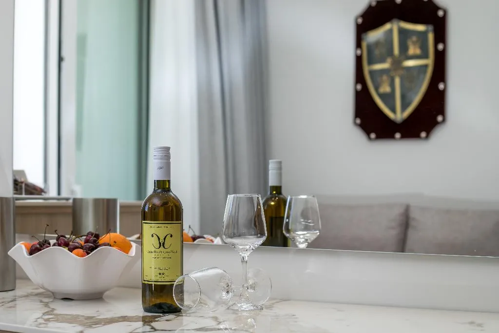 SUITE WITH PRIVATE POOL Room, Castello di Cavaliere Suites, Rhodes