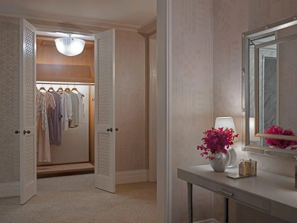 Room, Four Seasons Resort Dubai at Jumeirah Beach, Dubai