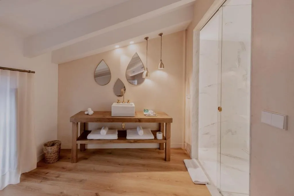 JUNIOR SUITE BASIC Room, Palau Macelli, Costa Brava