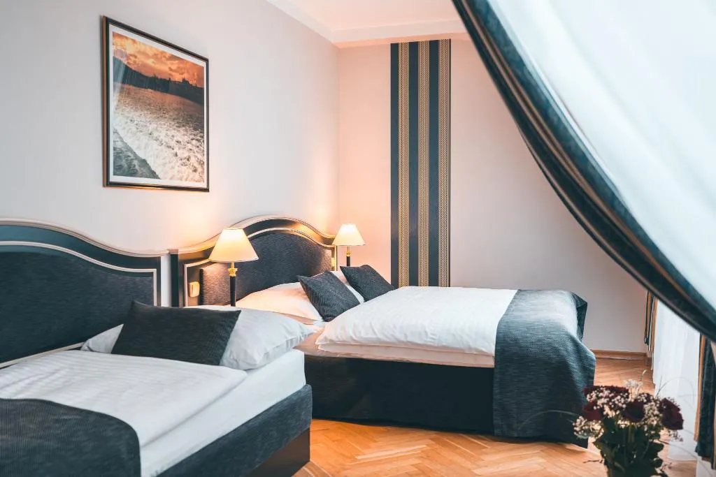 TRIPLE STANDARD Room, Elysee Hotel Prague, Prague