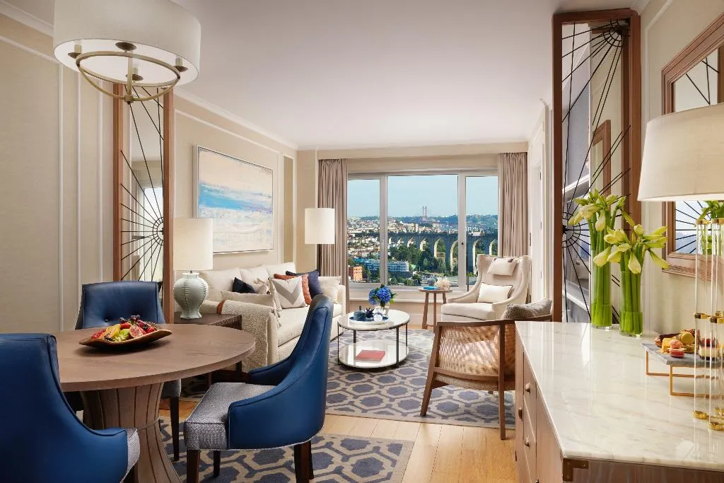 SUITE STANDARD Room, Corinthia Lisbon, Lisbon
