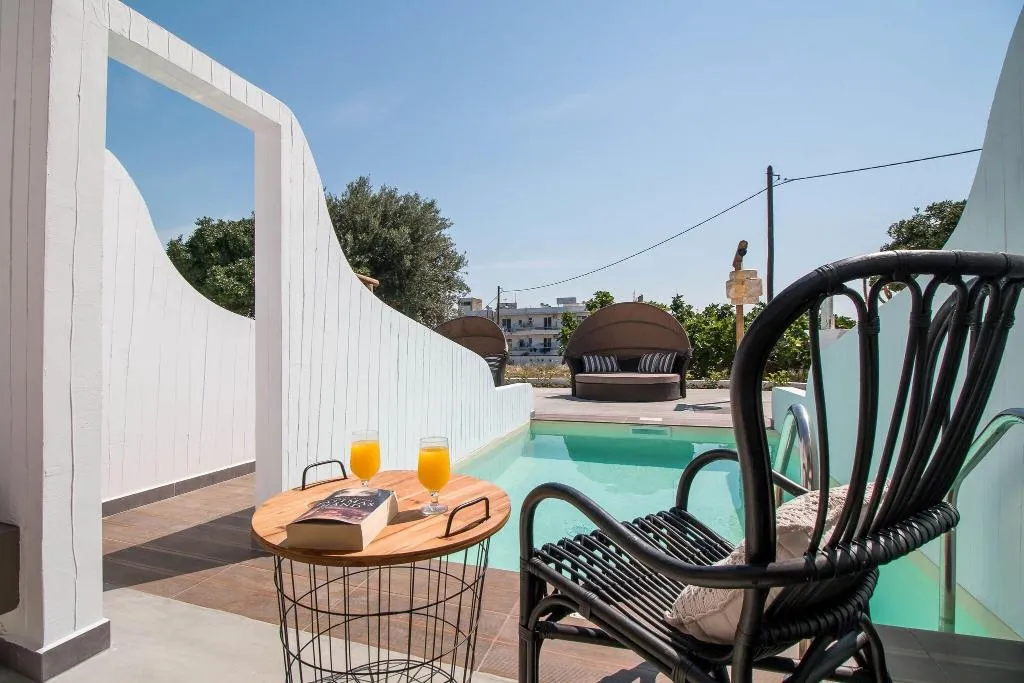Room, Malibu Boutique, Rhodes