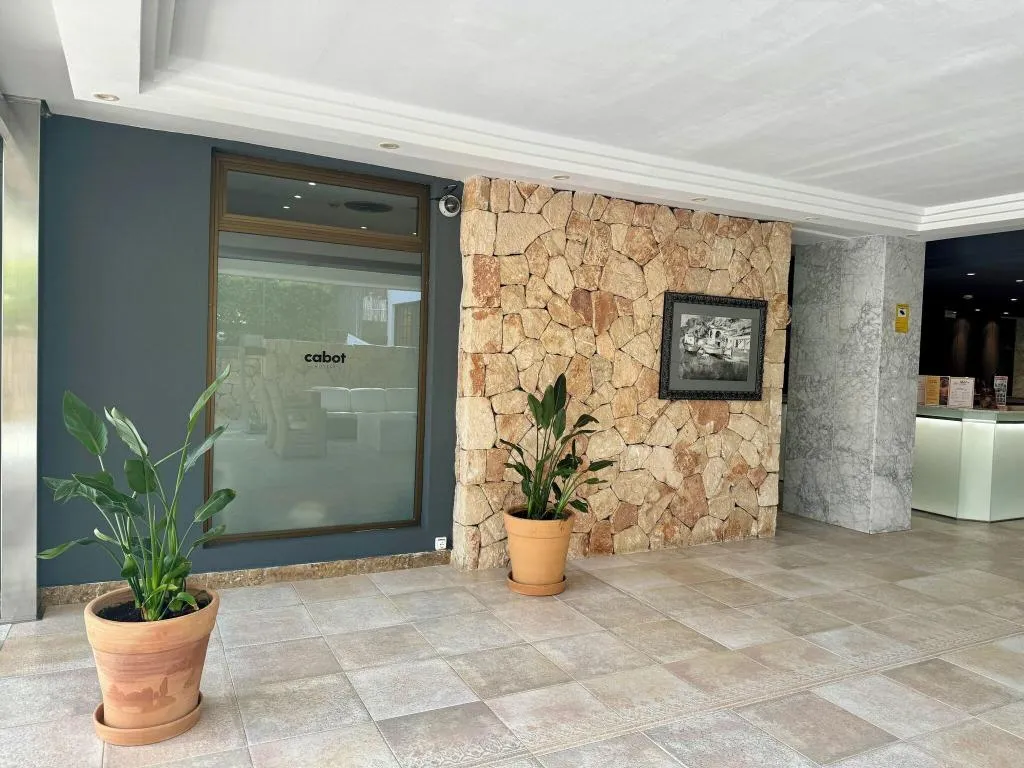 Lobby, Cala Ferrera, Majorca