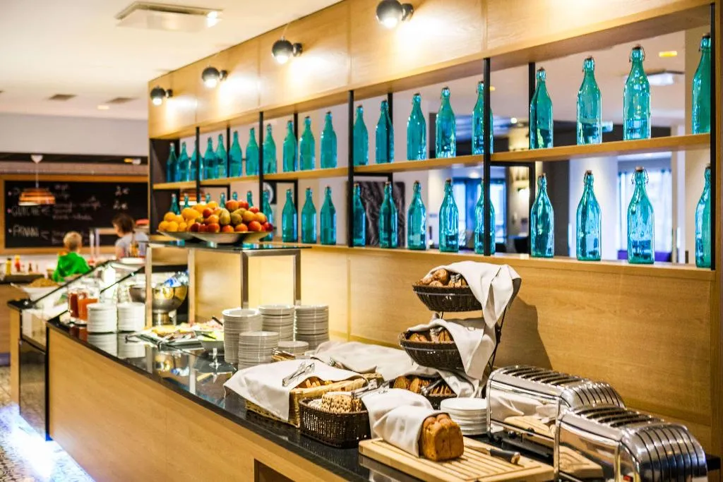 Restaurant, Park Inn by Radisson Central Tallinn, Tallinn