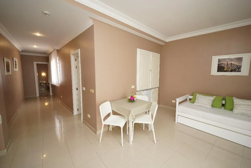 JUNIOR SUITE STANDARD Room, RF Astoria, Tenerife