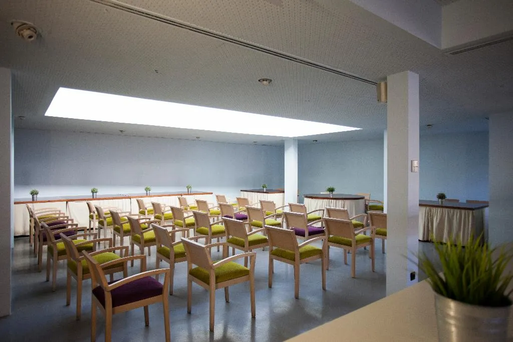 Conferences, La Posada del Chaflan, Madrid