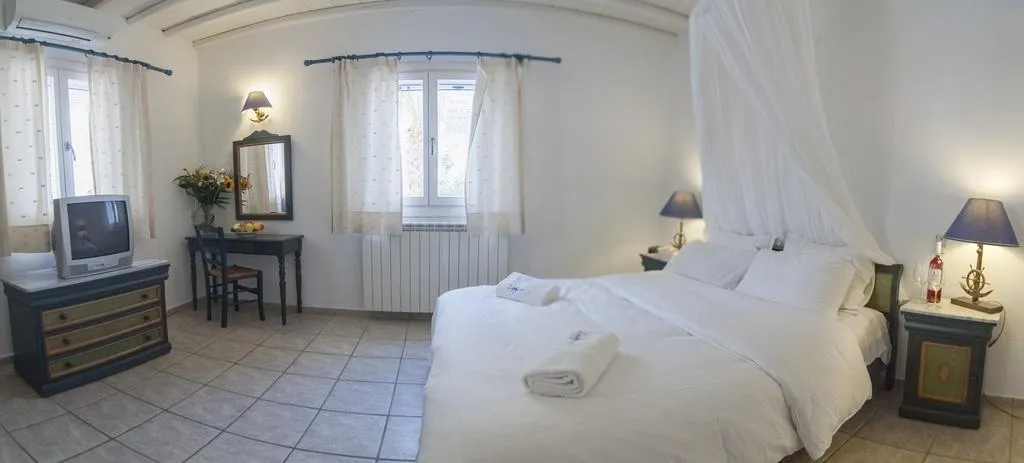 General view, Zephyros Hotel, Mykonos