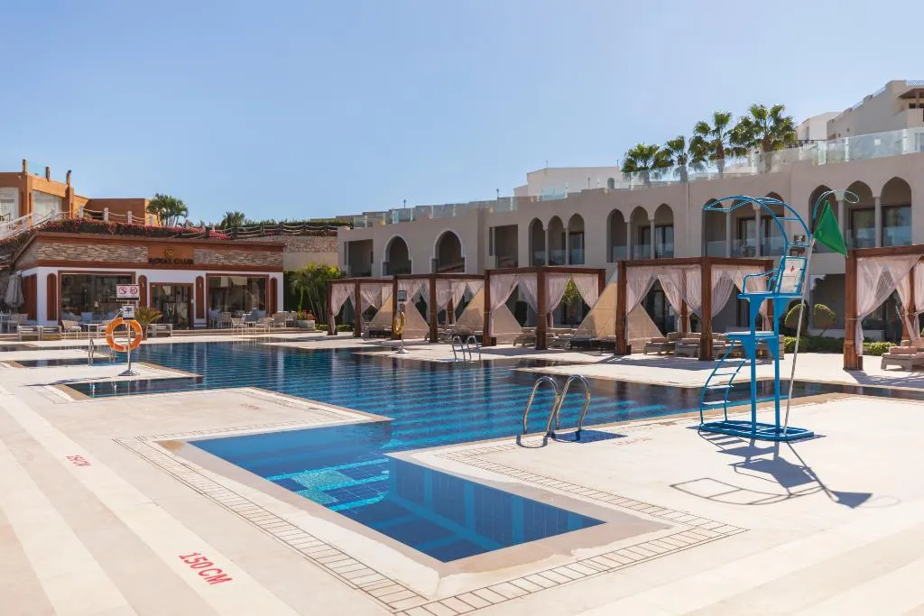 Pool, Sunrise Arabian Beach Resort -Grand Select-, Red Sea Riviera