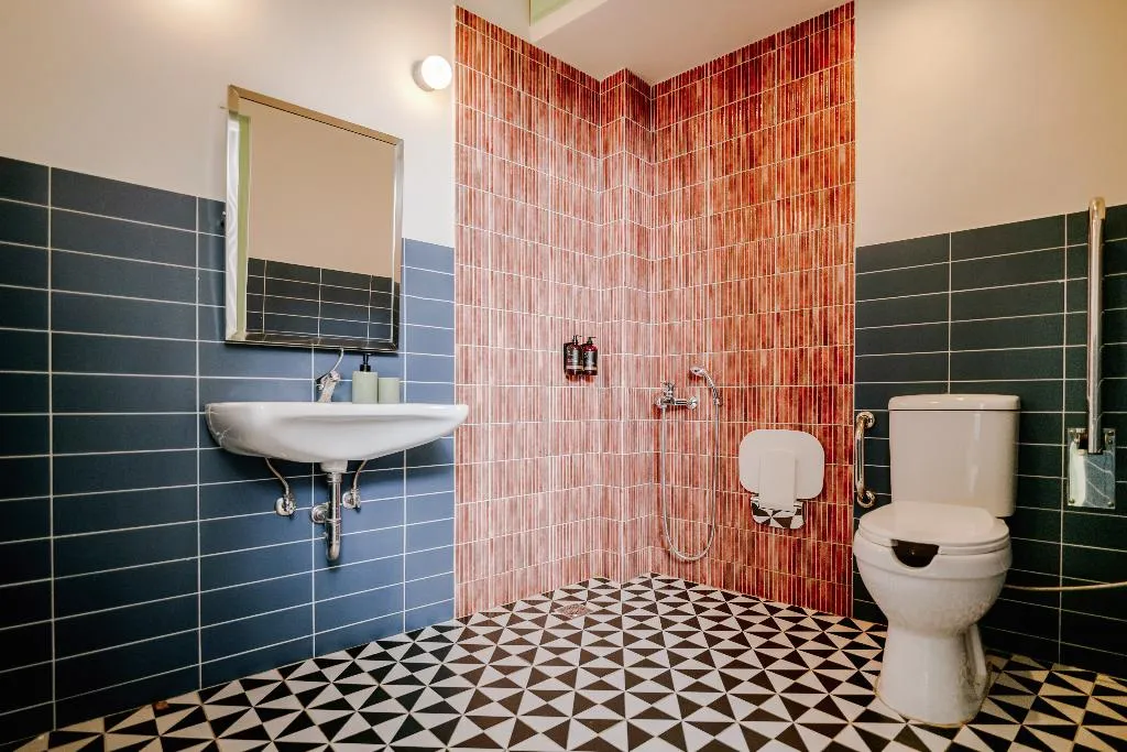 DOUBLE SUPERIOR WITH DOUBLE BED Room, Next Door Athens, Athens