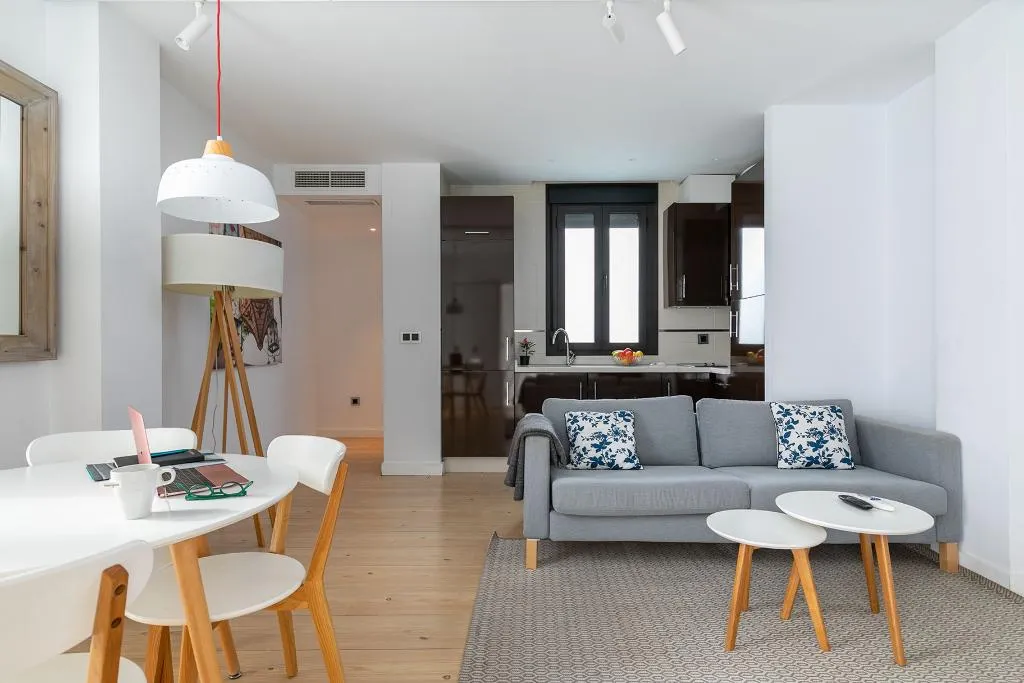APARTMENT DUPLEX Room, Holiday Rentals Tempa Museo, Seville