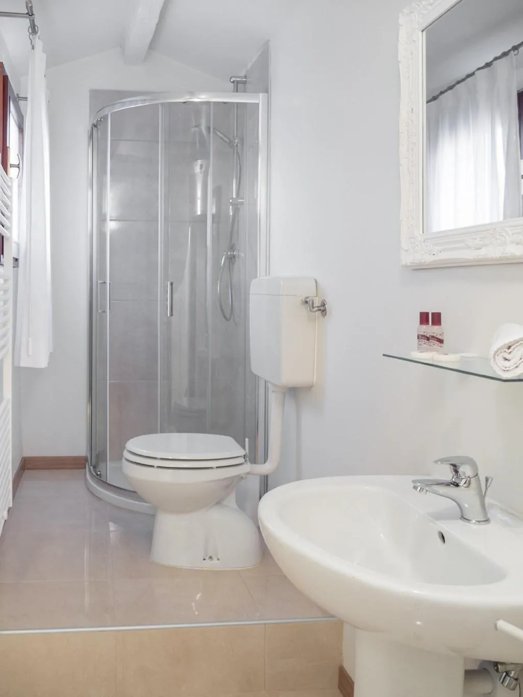Room, Grand Canal Suites, Venice