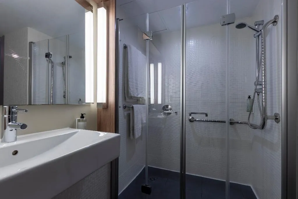 DOUBLE Accessible Room, Travelodge Malaga Aeropuerto, Costa Del Sol