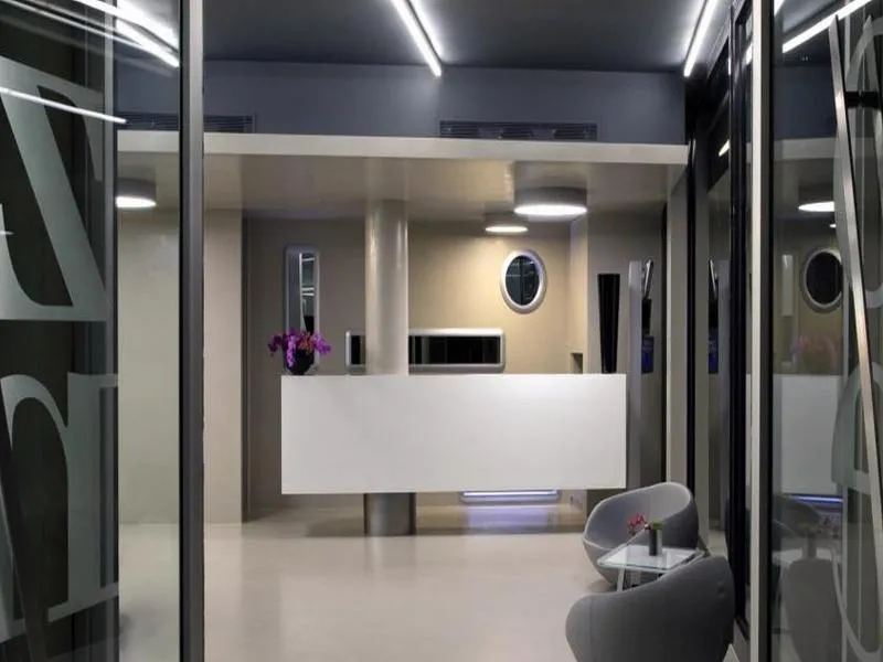 Lobby, Zone, Rome