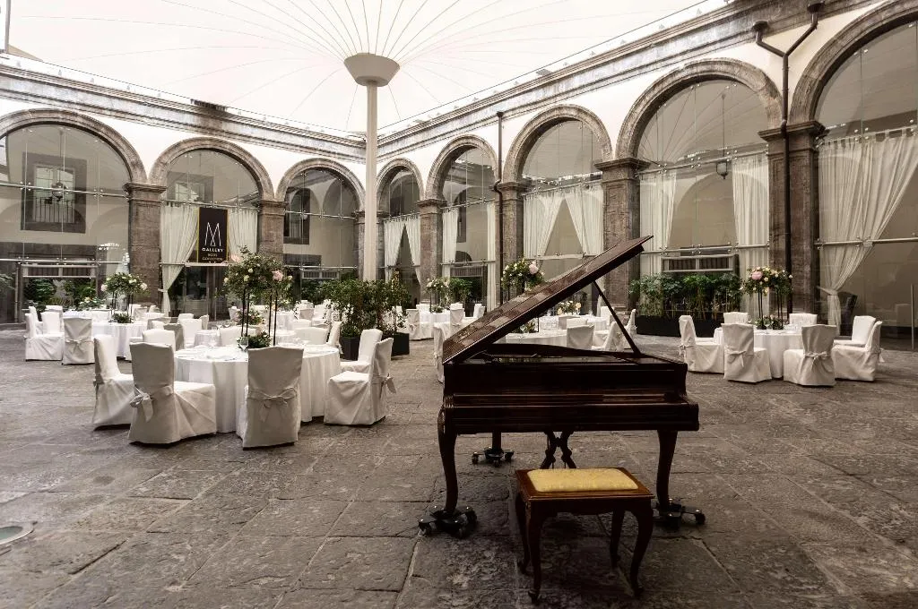 Restaurant, Palazzo Caracciolo Naples, Naples