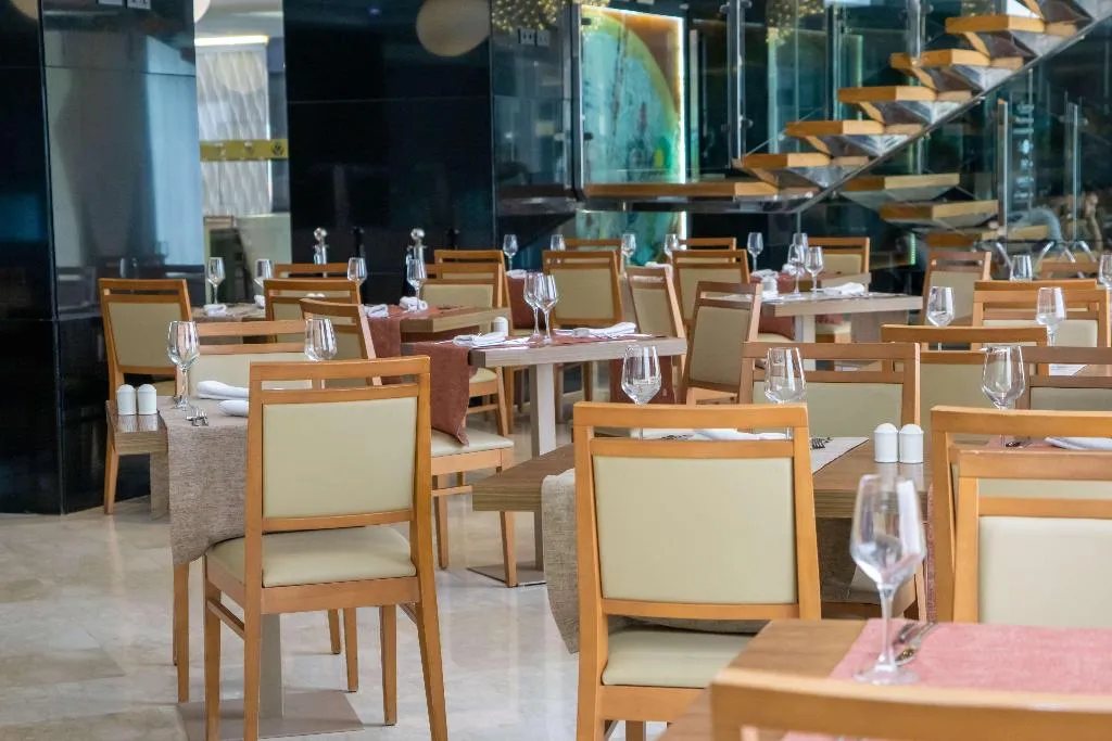 Restaurant, Royal Tulip City Center, Tangier