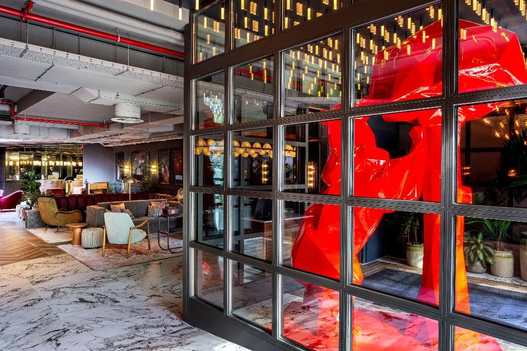 Lobby, Radisson RED Madrid, Madrid