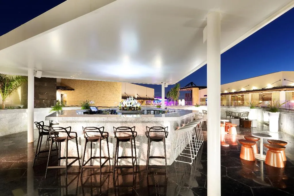 Bar, Grand Palladium Select Costa Mujeres - All Inclusi, Cancun Area