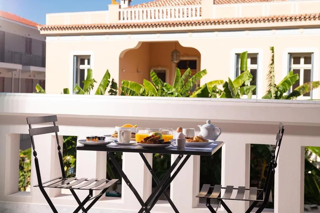 Terrace, Epoch House & The Orange Shop Adults Only, Kalamata