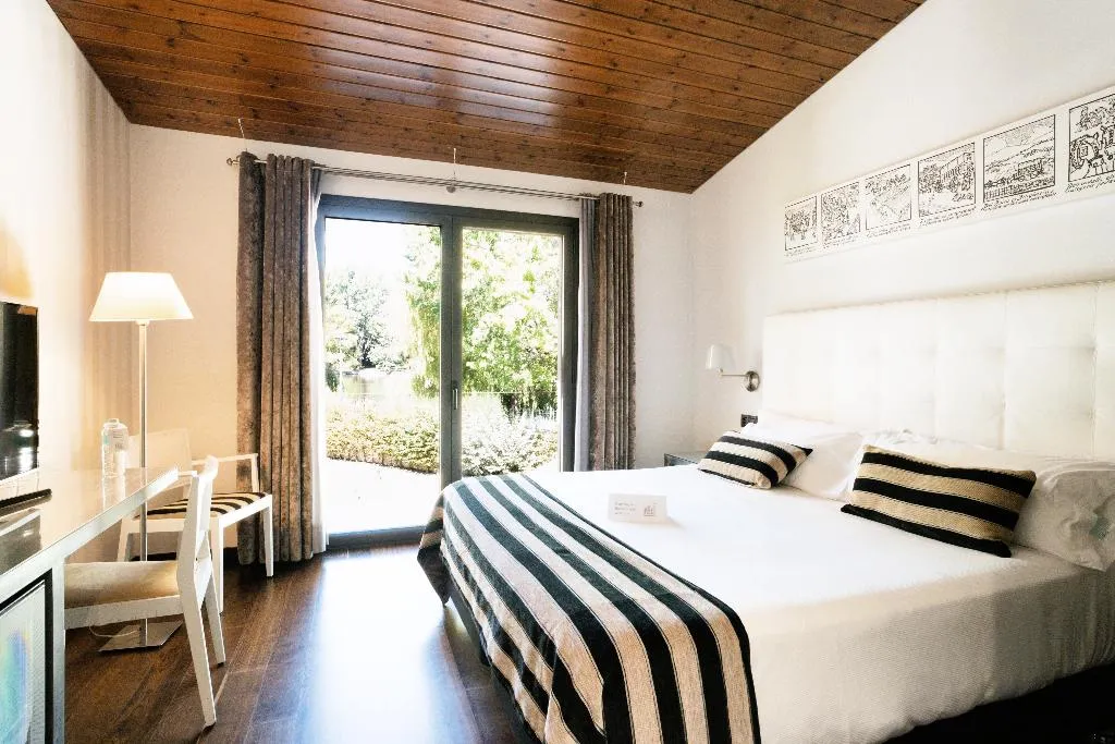 Double or Twin SUPERIOR Room, Villa Paulita, Barcelona