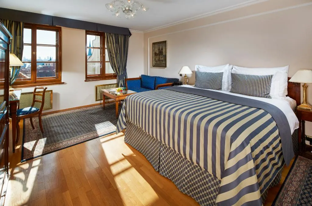 Double or Twin GRAND Room, Golden Well, Prague