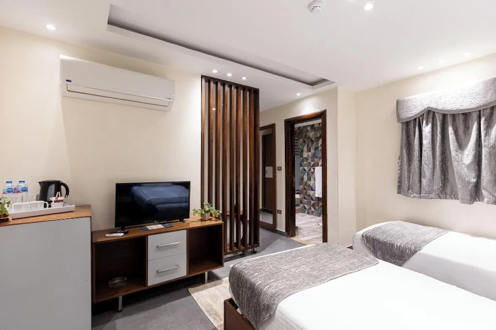 Room, Pyramids Yard Hotel, Cairo