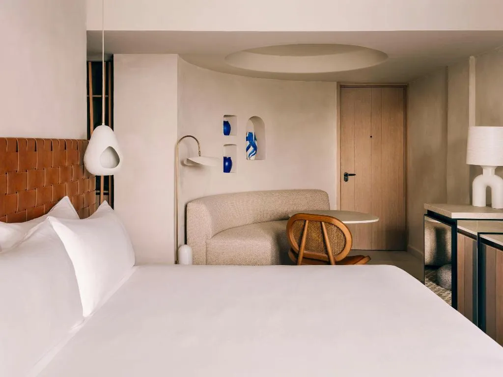 DOUBLE Accesible Deluxe  Room, Mondrian Hotel Ibiza, Ibiza