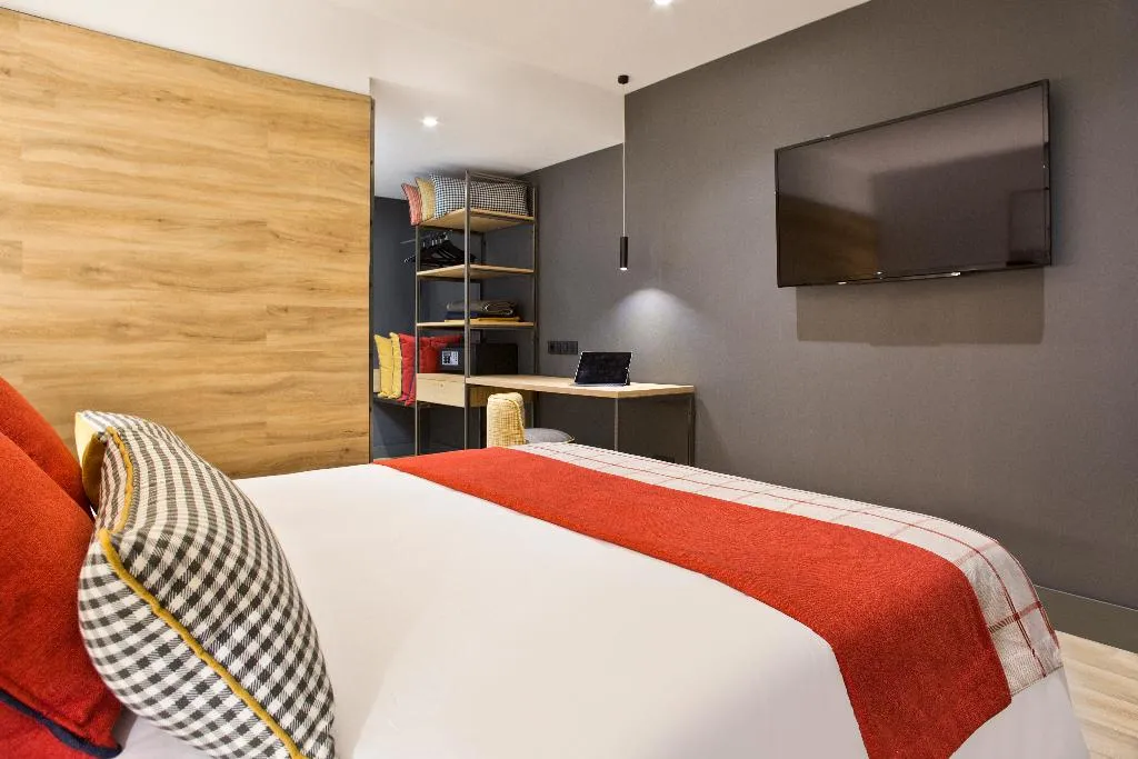 Double or Twin STANDARD Room, Hotel Acta Voraport, Barcelona