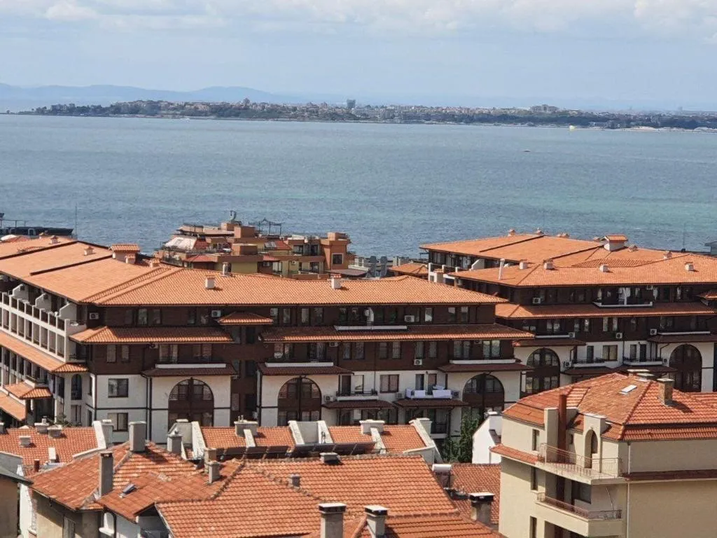 Terrace, Roel Residence Apartments, Bourgas
