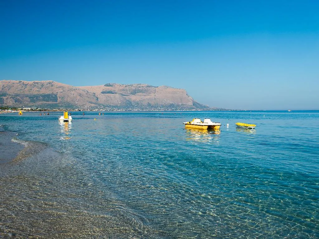 Beach, Saracen Sands Hotel & Congress Centre, Palermo