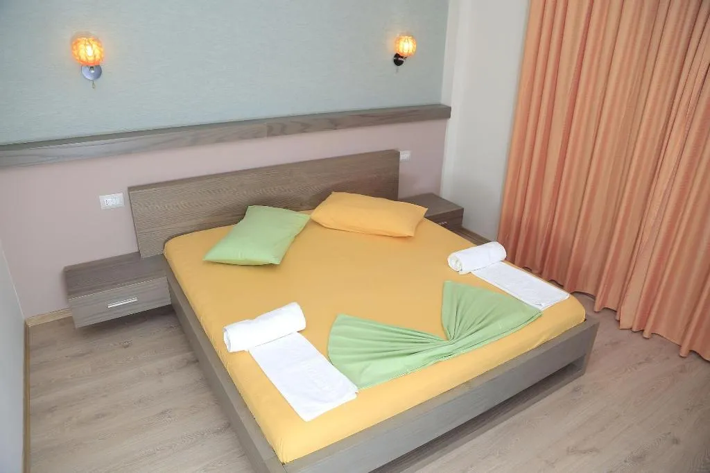 Room, Hotel Picasso, Kavaje