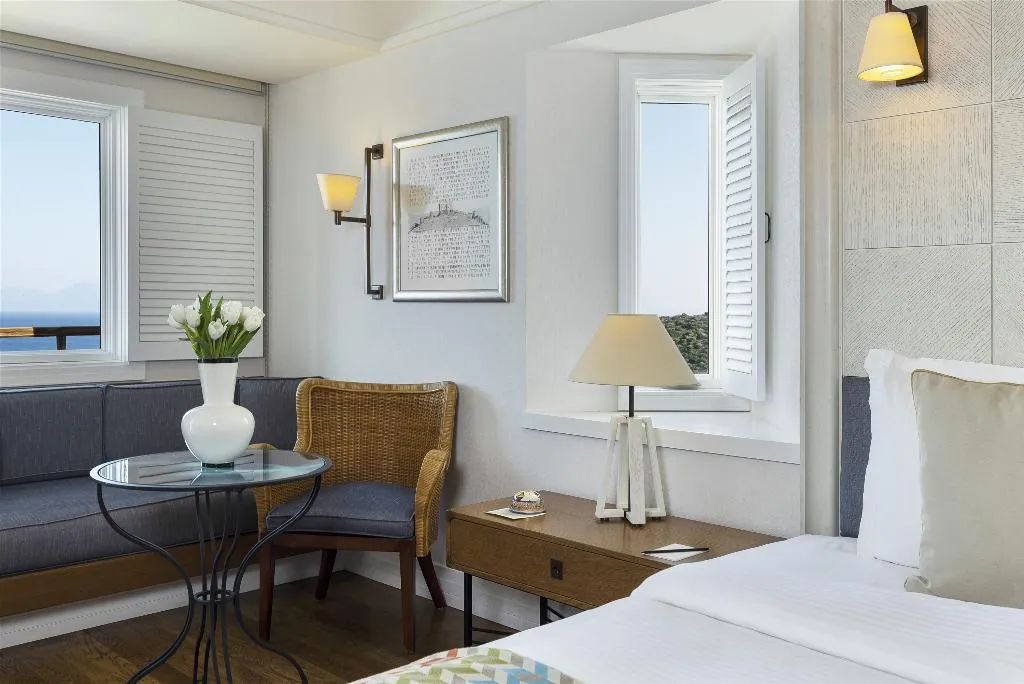 TRIPLE GRAND DELUXE Room, Kempinski Barbaros Bay Bodrum, Bodrum
