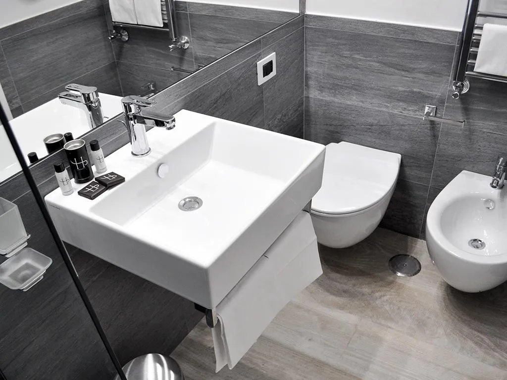 APARTMENT CAPACITY 2 Room, Lhp Suite Termini, Rome