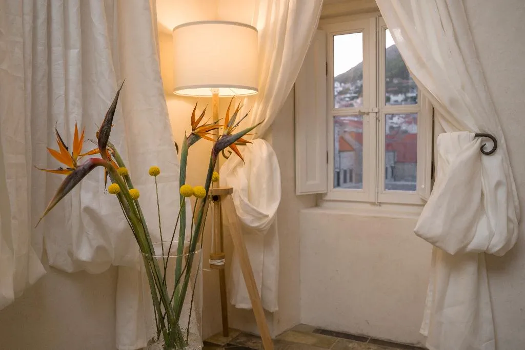 STUDIO STANDARD Room, Apartment House Lina, Dubrovnik