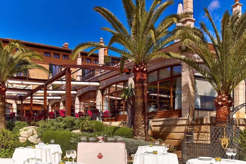 Pool, Castillo Hotel Son Vida, Majorca