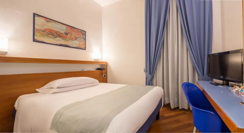 DOUBLE SINGLE USE STANDARD Room, Best Western Plus Hotel Plaza, Naples