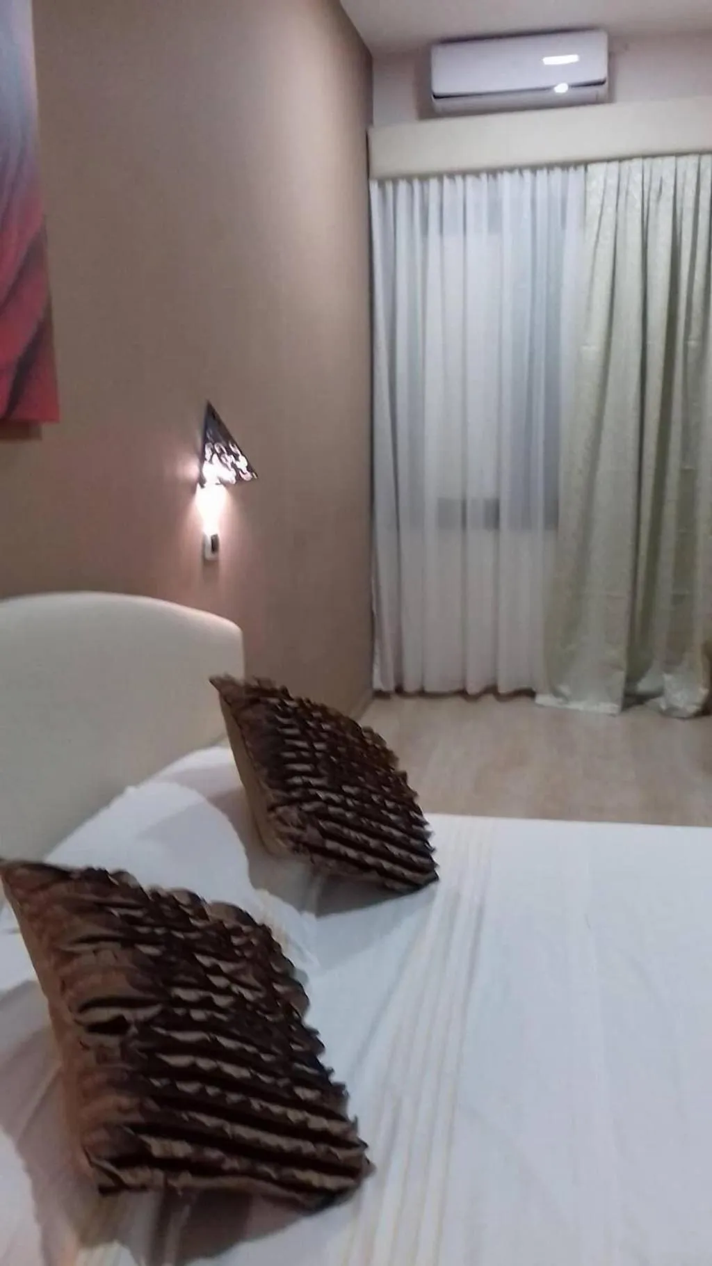 Room, Hotel LePinède, Naples