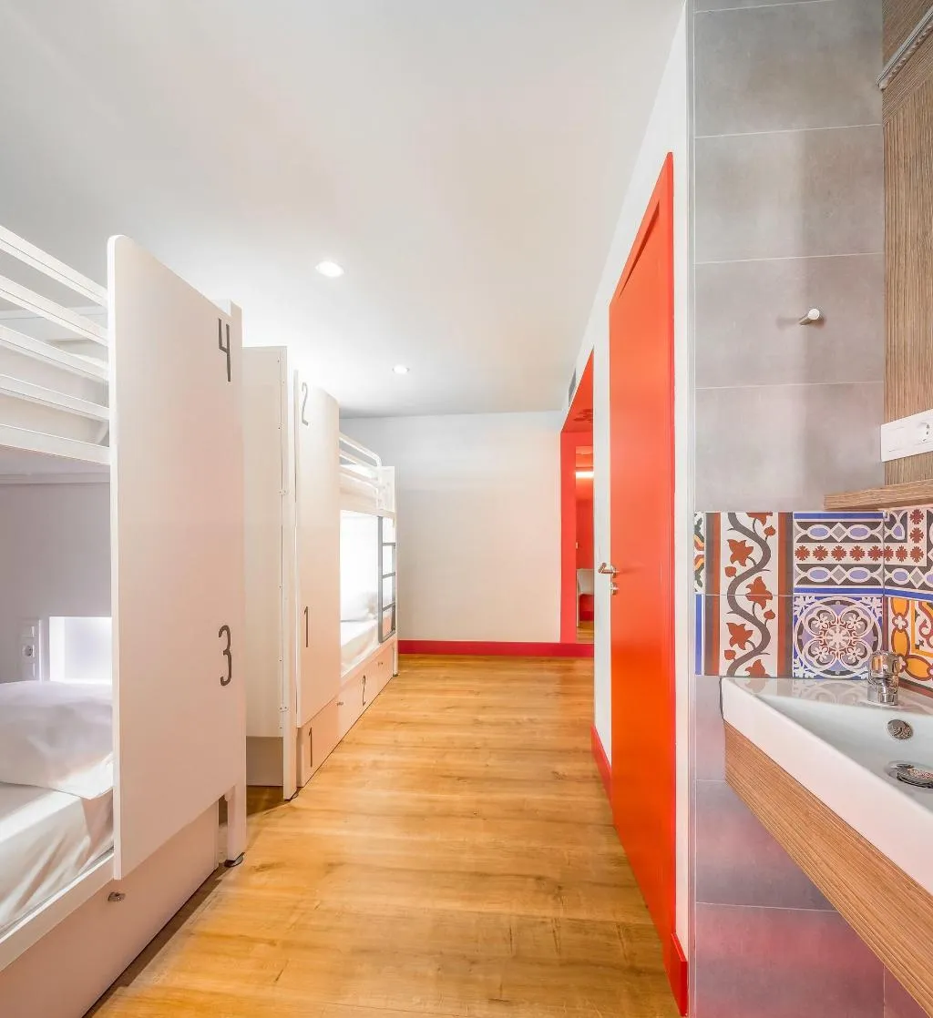 Room, Generator Barcelona, Barcelona