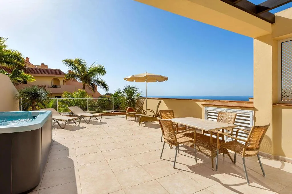 Room, Wyndham Residences Tenerife Costa Adeje, Tenerife