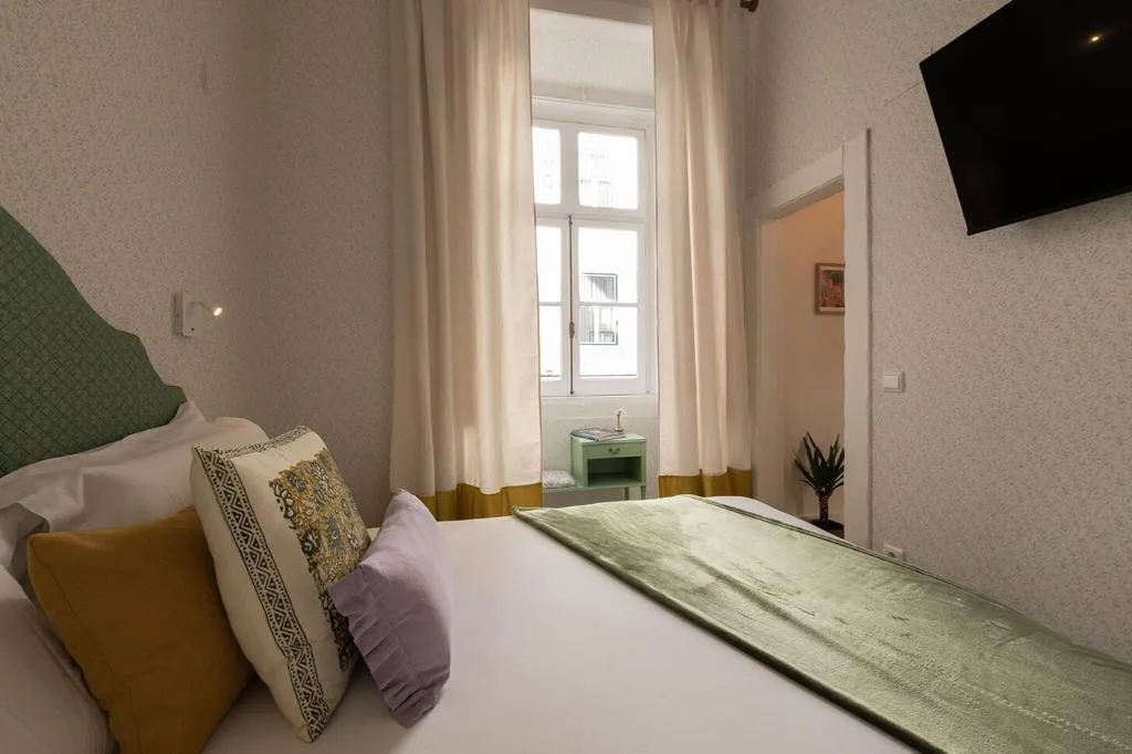 Room, Casinha Dos Sapateiros, Lisbon