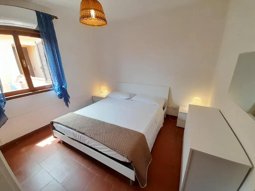 APARTMENT CAPACITY 6 TWO BEDROOMS Room, BAIA de BAHAS - Apartments, Olbia