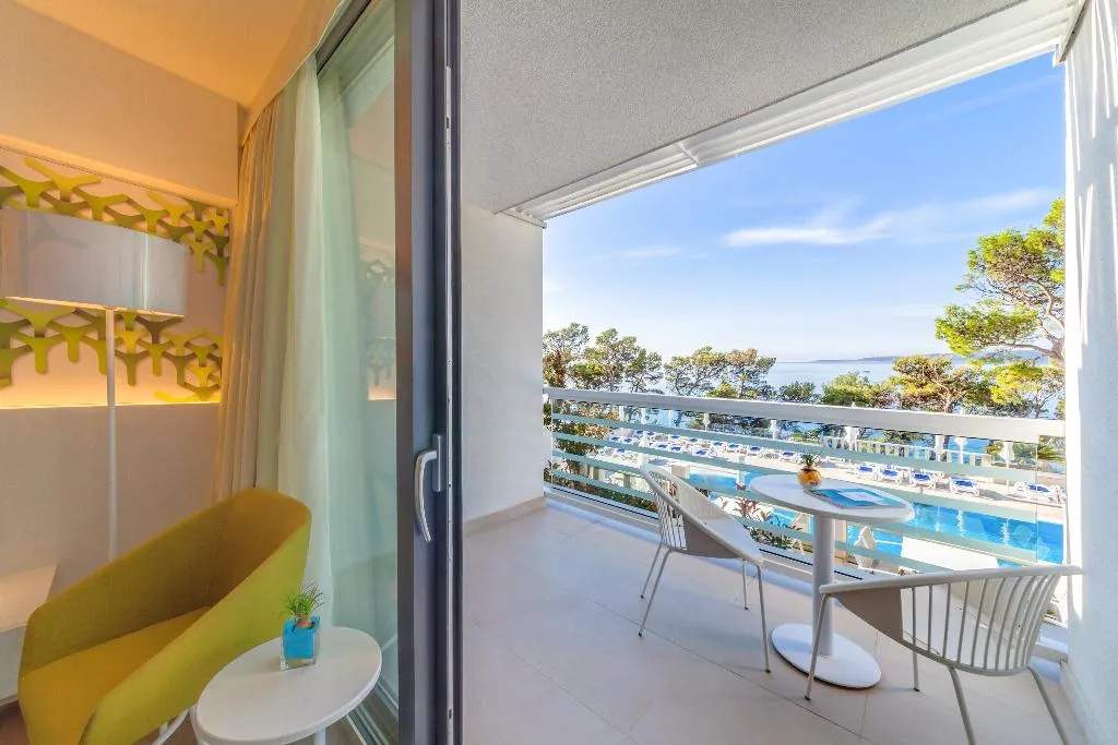 DOUBLE SIDE SEA VIEW Room, Bluesun hotel Berulia, Split