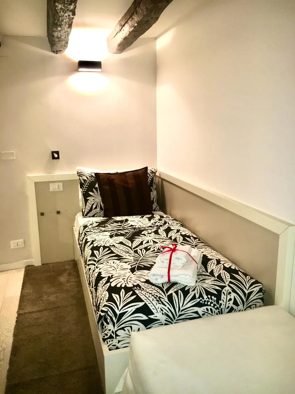 APARTMENT STANDARD Room, B&B Fortuny, Venice