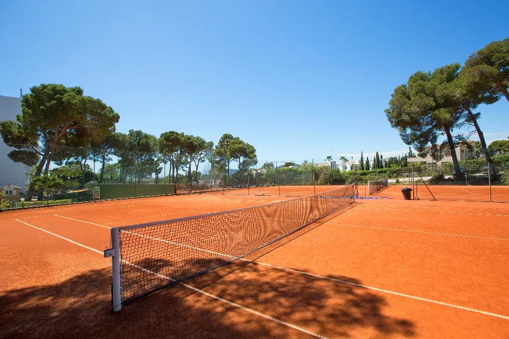 Sports and Entertainment, Hipotels Eurotel Punta Rotja, Majorca