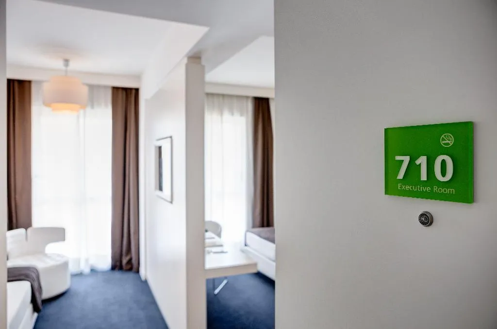 TRIPLE EXECUTIVE Room, iH Hotels Roma Z3, Rome