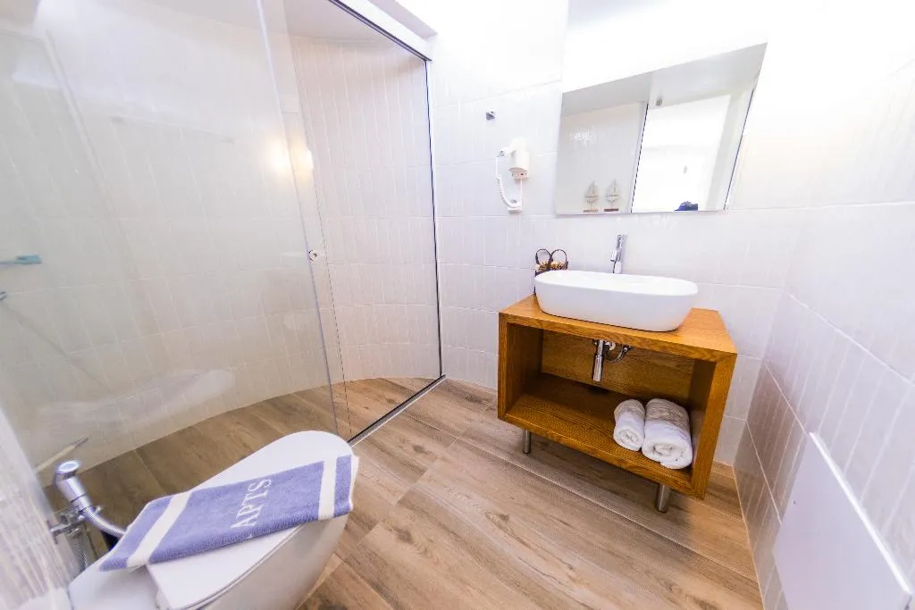 APARTMENT CAPACITY 3 Room, Camelot Royal Beds by Estia, Crete