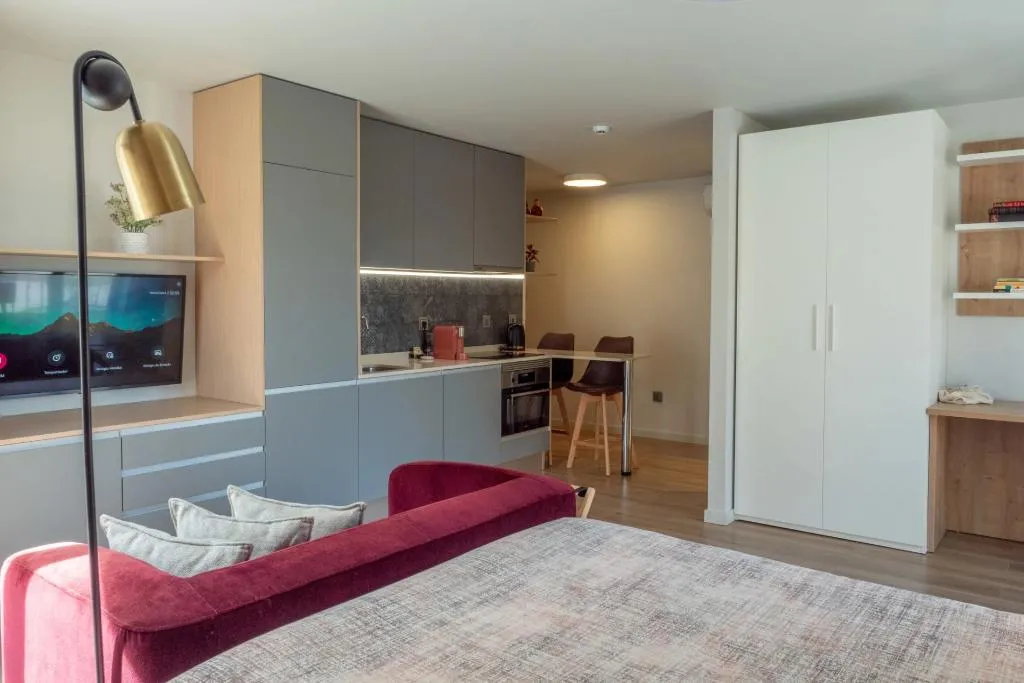 STUDIO SUPERIOR WITH VIEWS Room, Ria Centrum - Smart Residence, Porto