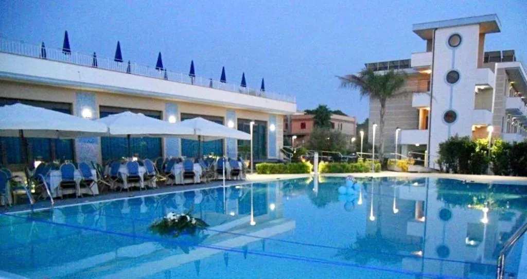 Pool, Hotel Premiere, Naples
