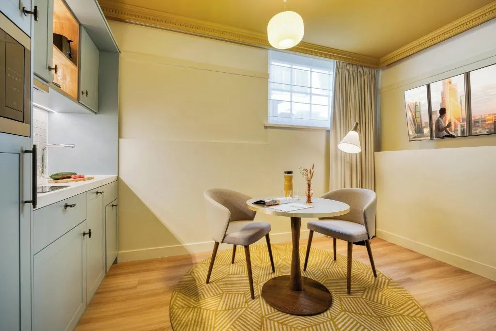 APARTMENT WITH DOUBLE BED Room, Citadines Canal Amsterdam, Amsterdam